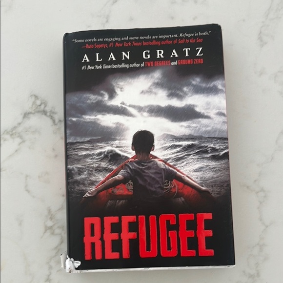 Scholastic Other - Refugee by Alan Gratz Hardcover Book